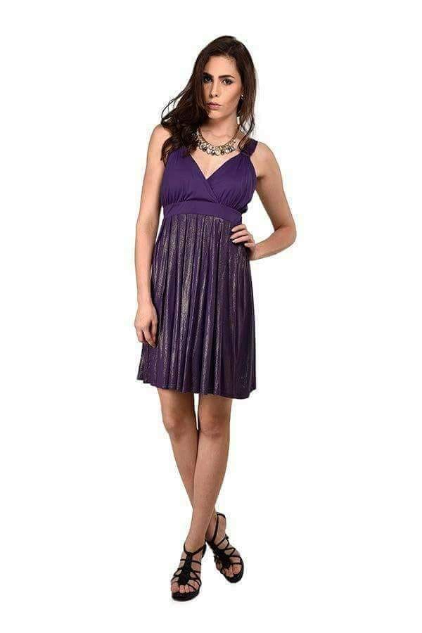 Purple Short Dress for Rent – Ideal for Pre-Wedding, Maternity Shoots & Festive Events
