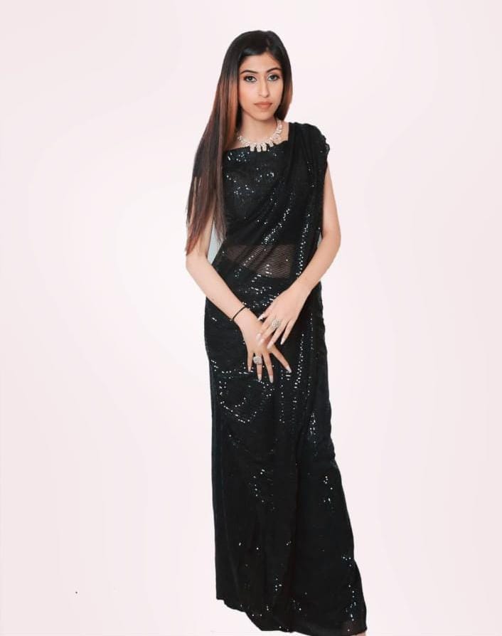 Black Sequin Designer Saree Set on Rent in Bangalore & Hyderabad | Pre-Wedding, Maternity & Party Wear