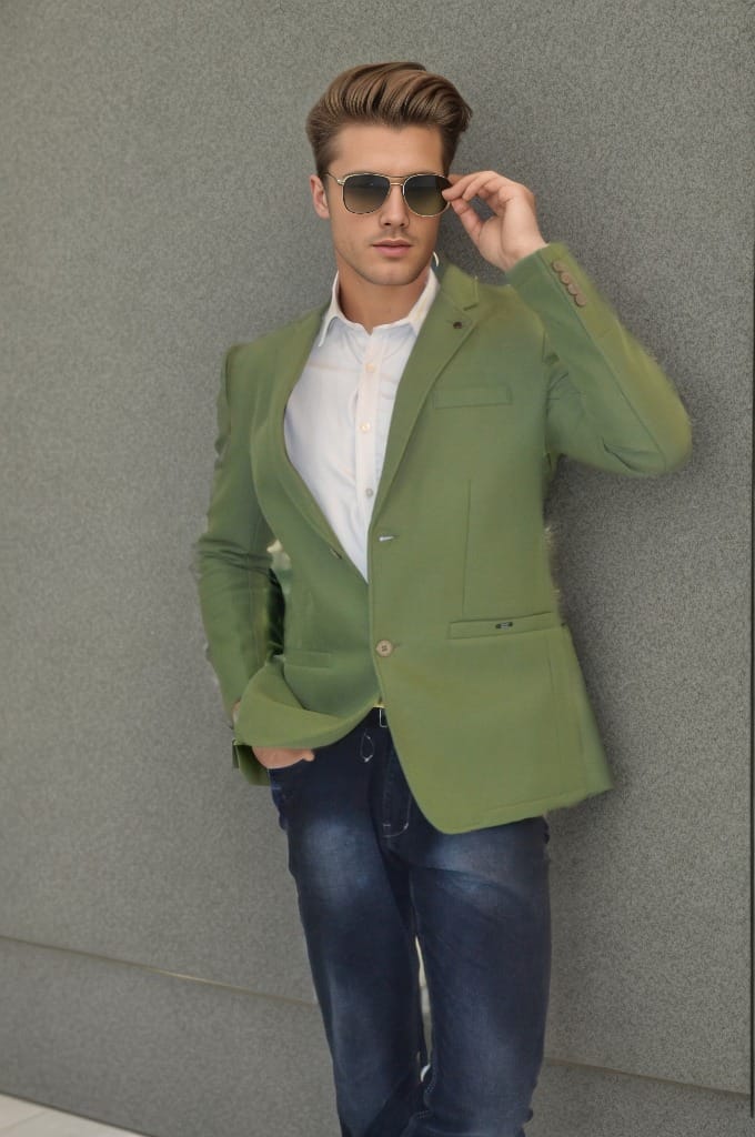 "Green Blazer for Men – Rent Stylish Formal & Pre-Wedding Outfits in Bangalore & Hyderabad"